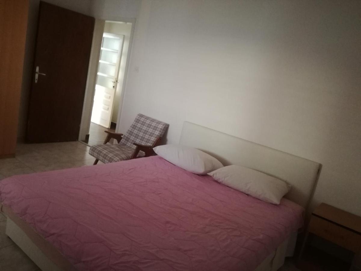 Apartman Laus Zavalatica Exteriér fotografie