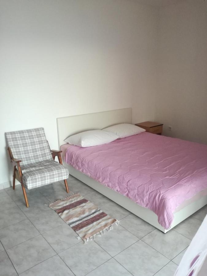 Apartman Laus Zavalatica Exteriér fotografie